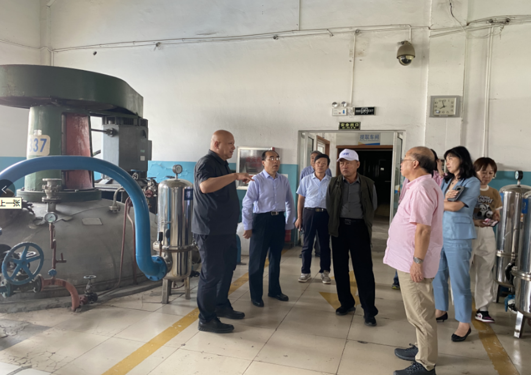 中國糧食行業(yè)協(xié)會(huì)雜糧分會(huì)理事長(zhǎng)王振忠一行來內(nèi)蒙古雜糧企業(yè)實(shí)地調(diào)研